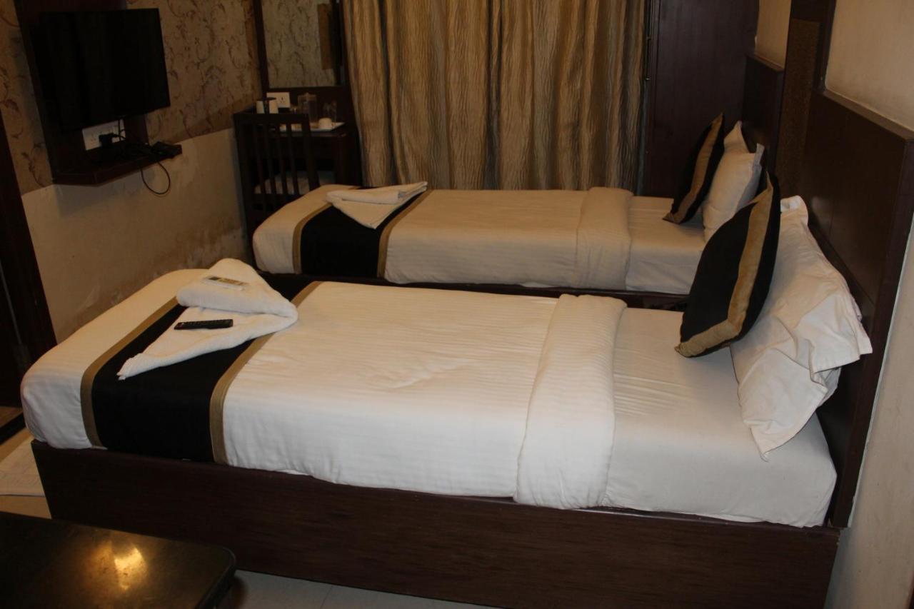Sky Gate Hotel Near Apollo Main, Women'S & Children'S Us Consulate Sankara Netralaya Goethe Institute Prestigepalladium Shastri Bhavan Senmozhi Poonga Raj Ratnam Stadium Taj Coromandal India Oil Bhavan Dr Mohan'S Diabetics Vac Chennai Exterior foto